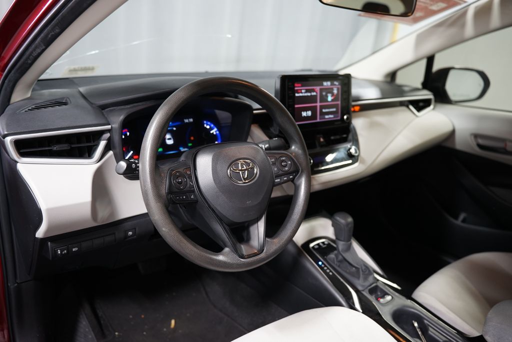 2022 Toyota Corolla LE 7