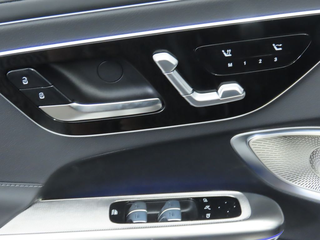 Thumbnail: 2025 Mercedes-Benz CLE - 31