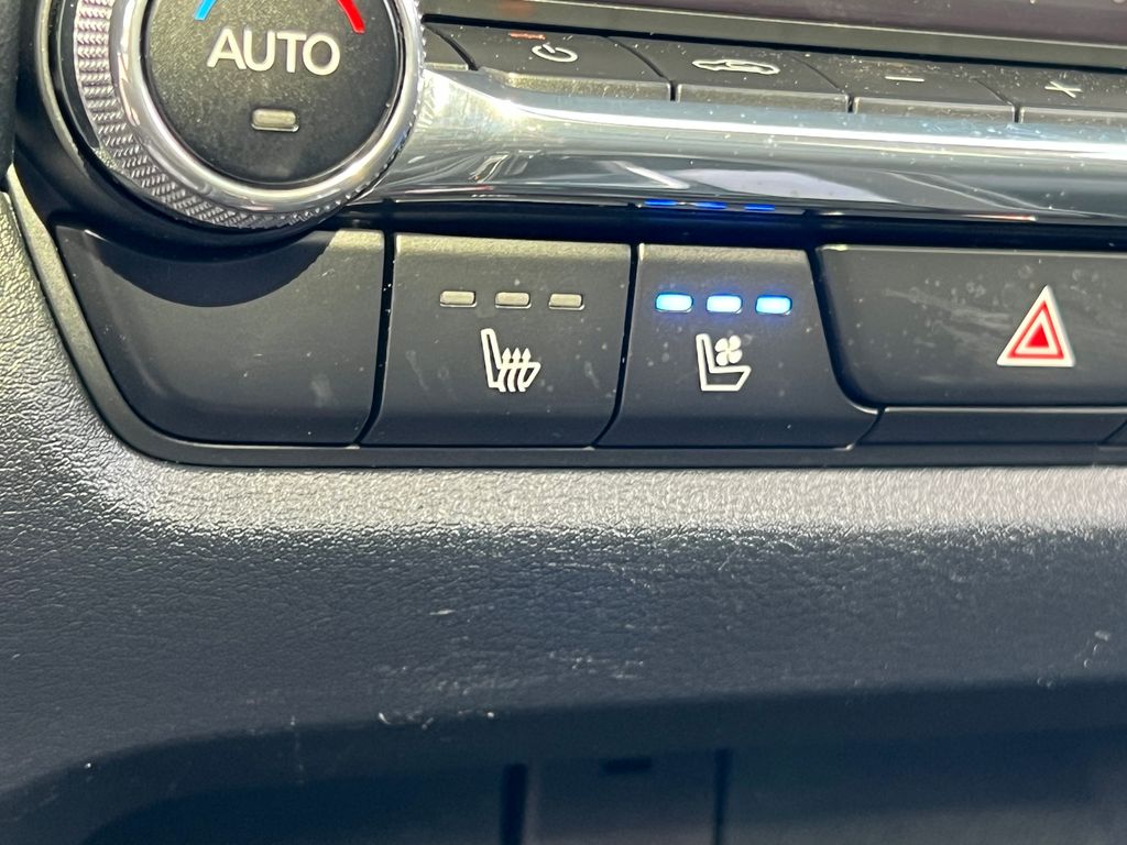 2023 Mazda CX-50 2.5 S Premium Plus