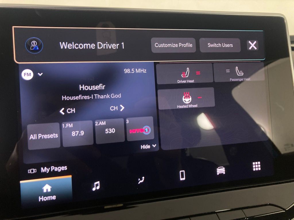 New 2026 Blue Jeep Latitude image 3