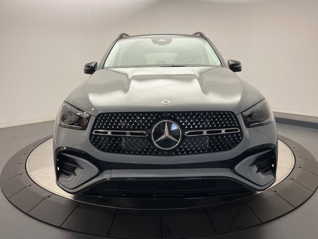 Thumbnail: 2026 Mercedes-Benz GLE - 2