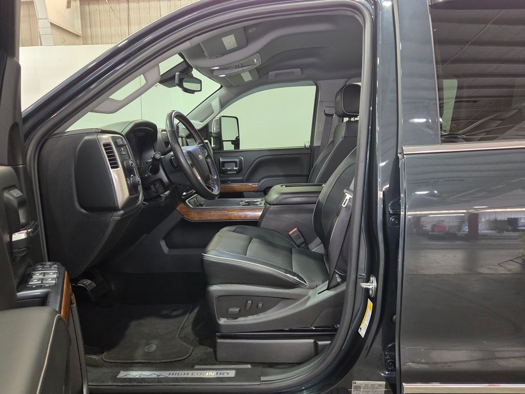 2018 Chevrolet Silverado 2500HD High Country