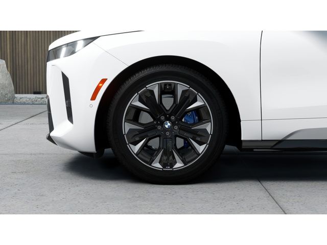 Thumbnail: 2026 BMW iX - 7