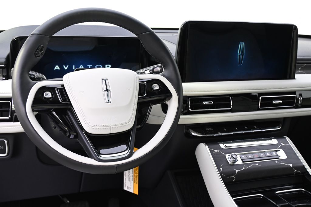 New 2026 White Lincoln Black Label image 12
