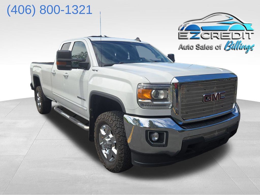 White 2018 GMC Sierra 2500HD Pickup Truck Four-Wheel Drive 6-Speed Automatic Overdrive