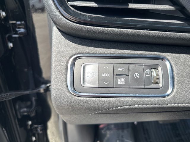 Used 2025 Buick Enclave SUV