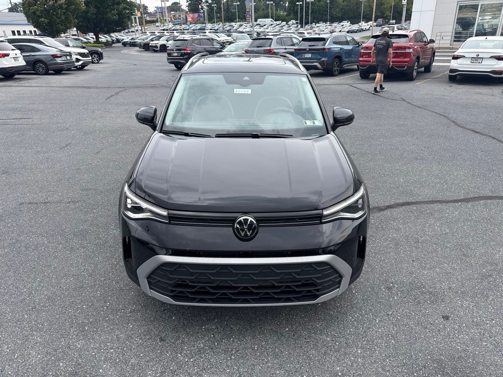 2025 Volkswagen Taos 1.5T SE Black at Sutliff Volkswagen