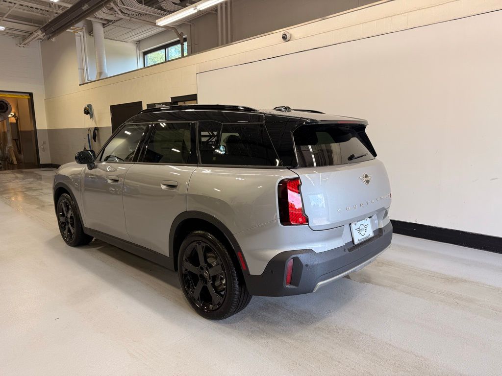 Thumbnail: 2025 MINI Cooper Countryman - 3