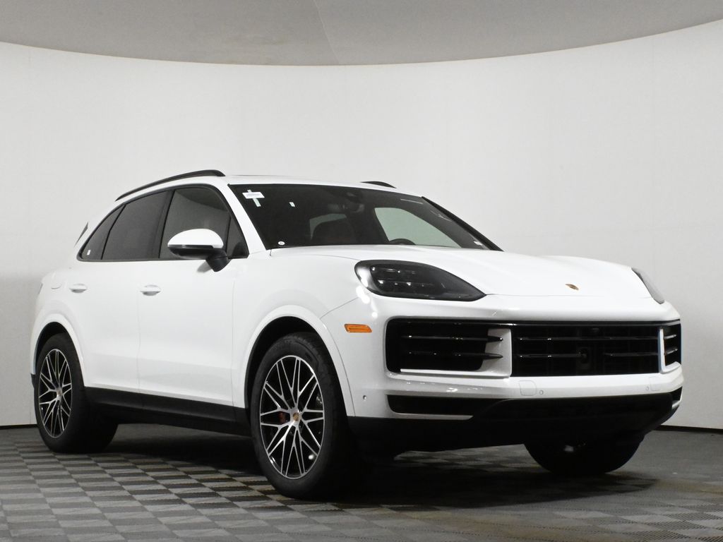 Thumbnail: 2025 Porsche Cayenne - 9
