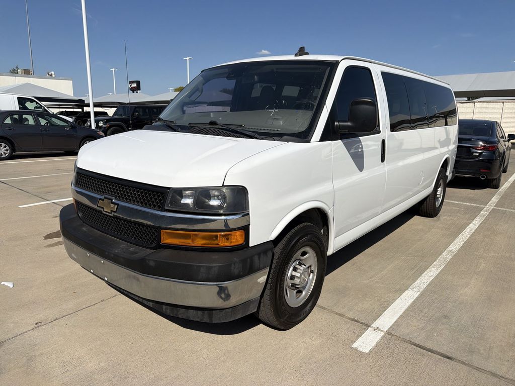 Summit White 2021 Chevrolet Express Van Rear-Wheel Drive 6-Speed Automatic Overdrive