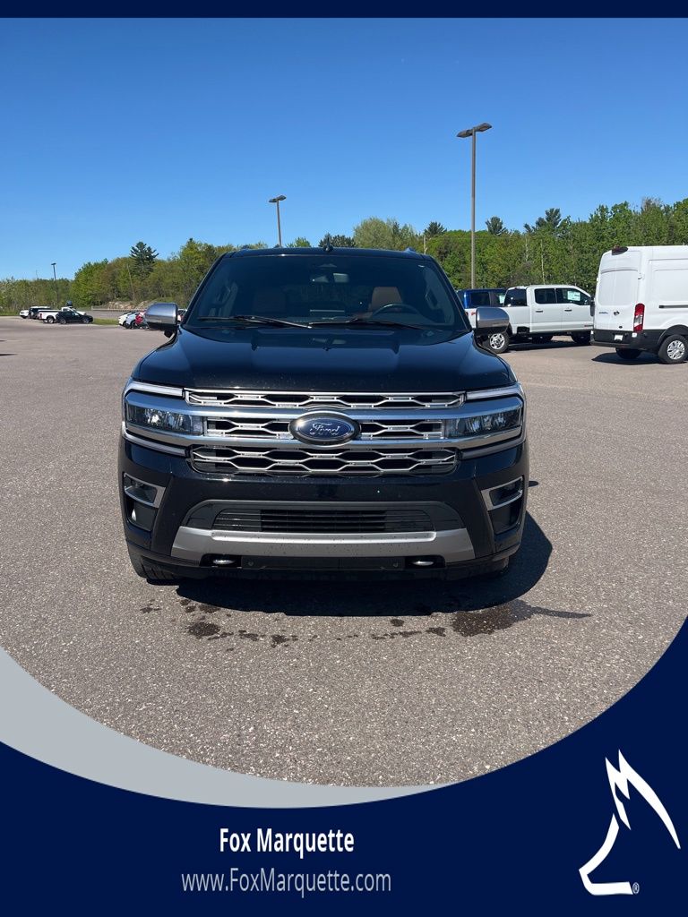 Black 2022 Ford Expedition Platinum 4WD SUV / Crossover Four-Wheel Drive Automatic
