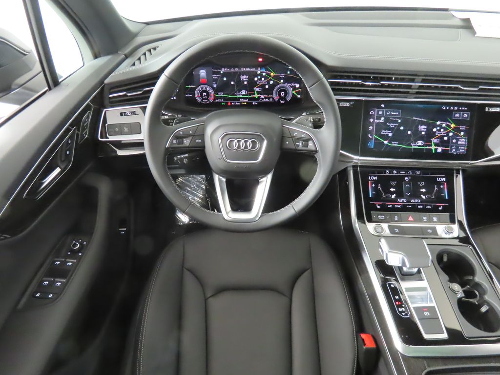 2025 Audi Q7  11