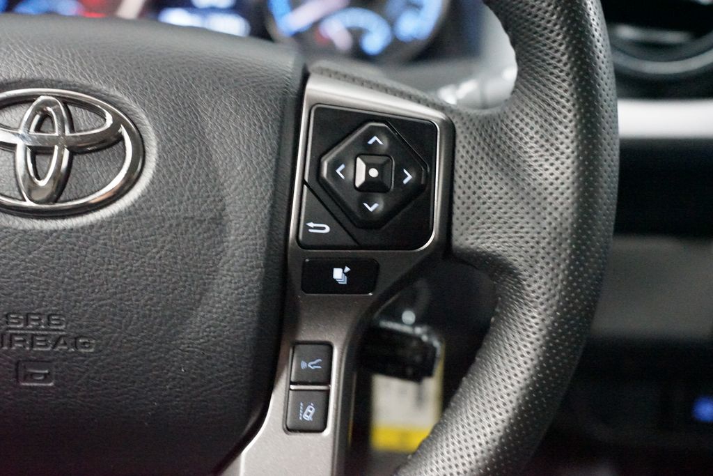 Thumbnail: 2023 Toyota Tacoma - 14