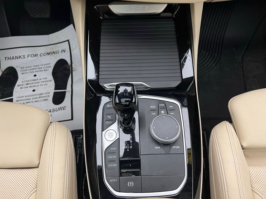 Thumbnail: 2022 BMW X3 - 11