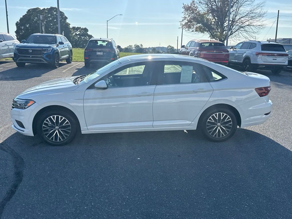 2021 Volkswagen Jetta 1.4T SE White at Bob Ruth Ford