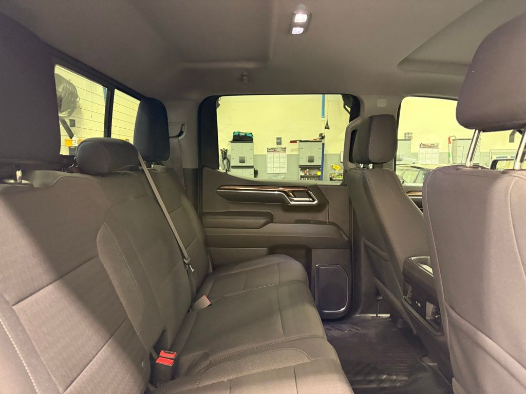 Thumbnail: 2024 Chevrolet Silverado 1500 - 27