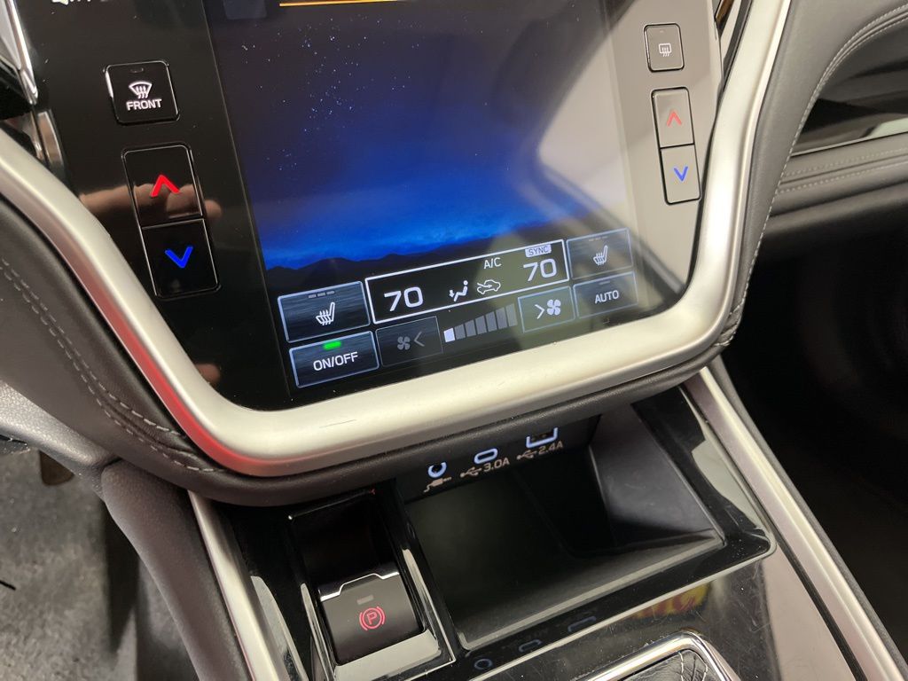 2023 Subaru Outback Limited 32