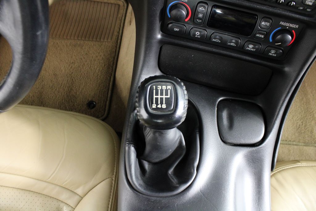 Used 2001 Chevrolet Corvette for sale in 