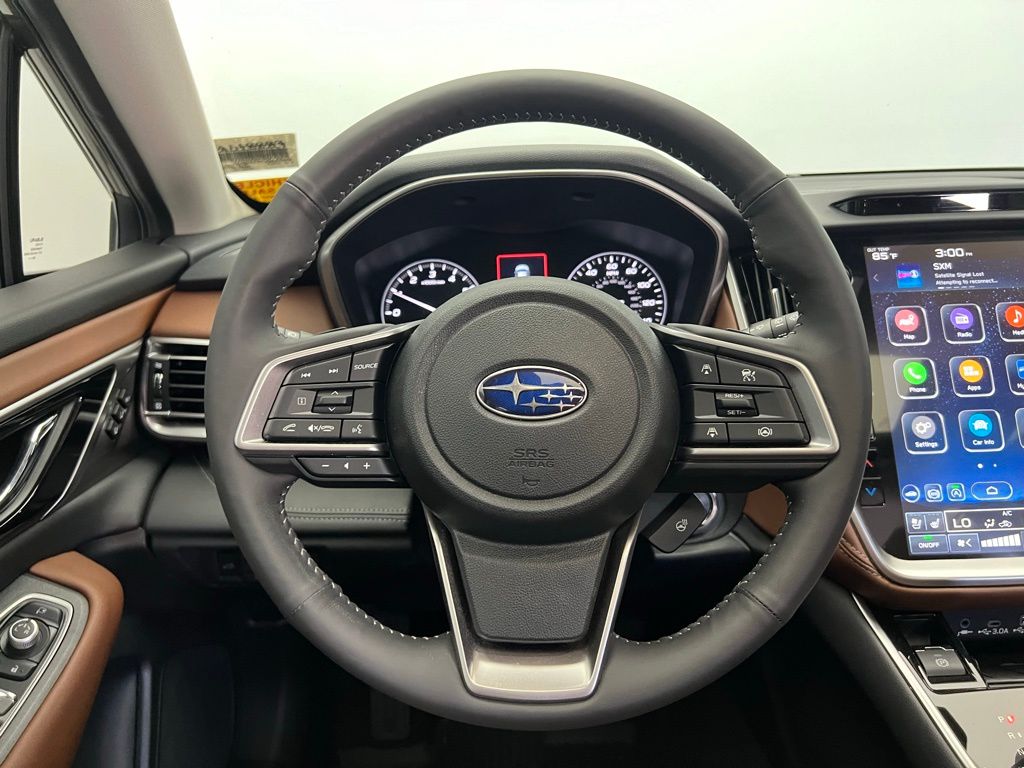 2025 Subaru Outback Touring 18