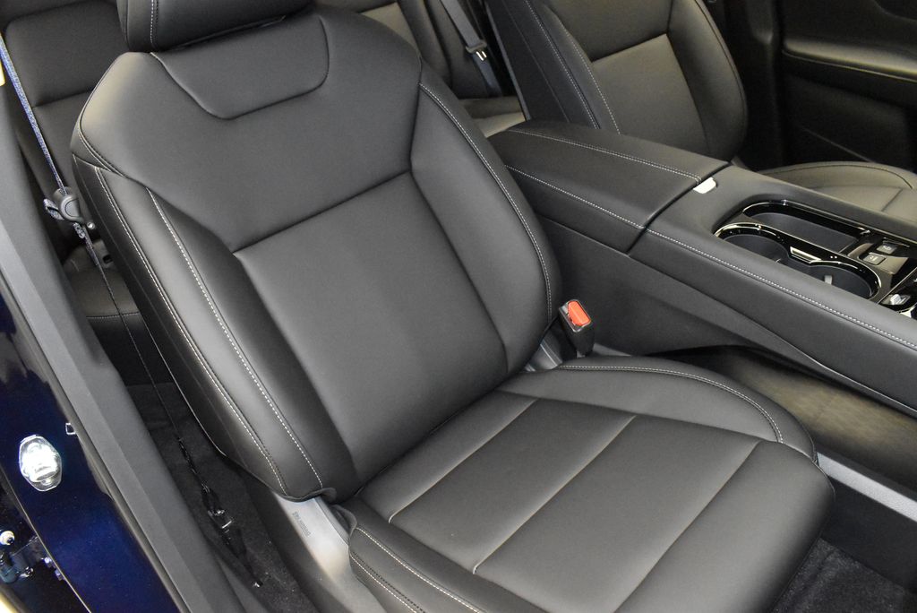 2025 Nissan Murano SV 25