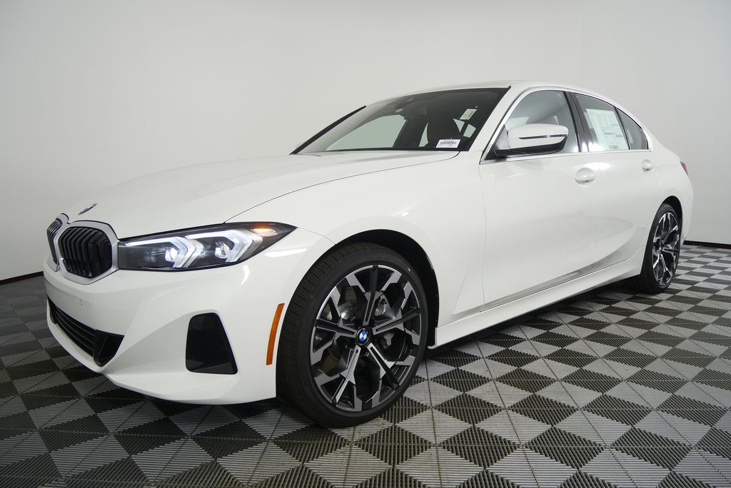 Thumbnail: 2026 BMW 3 Series - 7