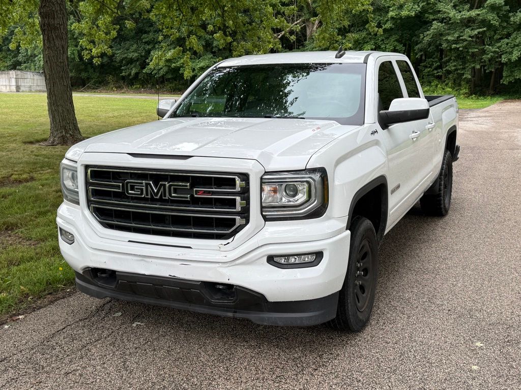 Summit White 2017 GMC Sierra 1500 Pickup Truck Four-Wheel Drive 6-Speed Automatic Overdrive
