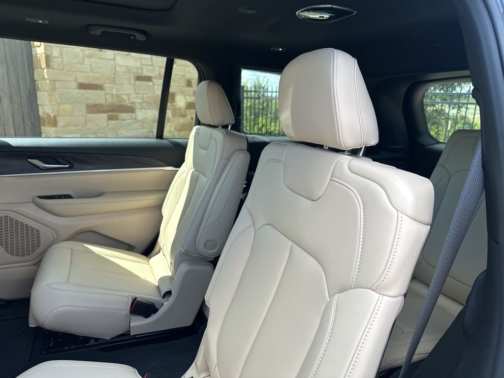 New Car 2025 Jeep Grand Cherokee L  Limited For Sale Under $50,000 In Austin, Texas