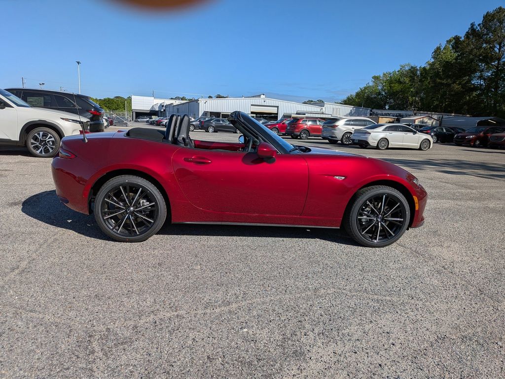 2026 Mazda MX-5 Miata Grand Touring