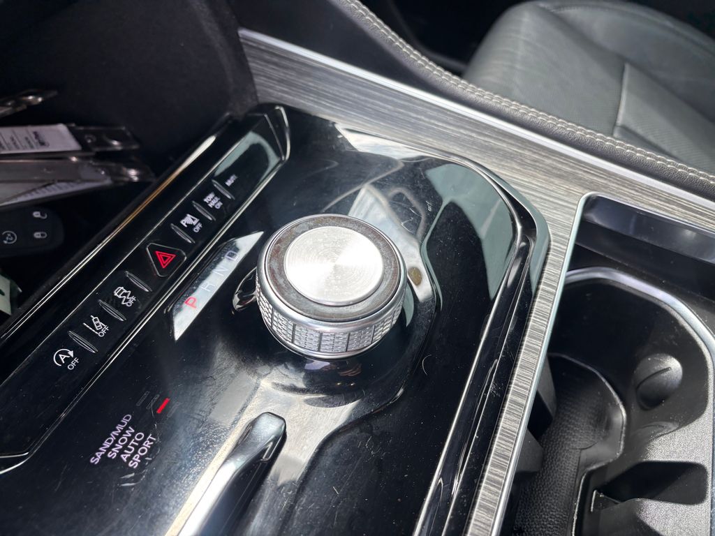 Used Car 2023 Jeep Wagoneer  Series Ii For Sale Under $60,000 In Austin, Texas