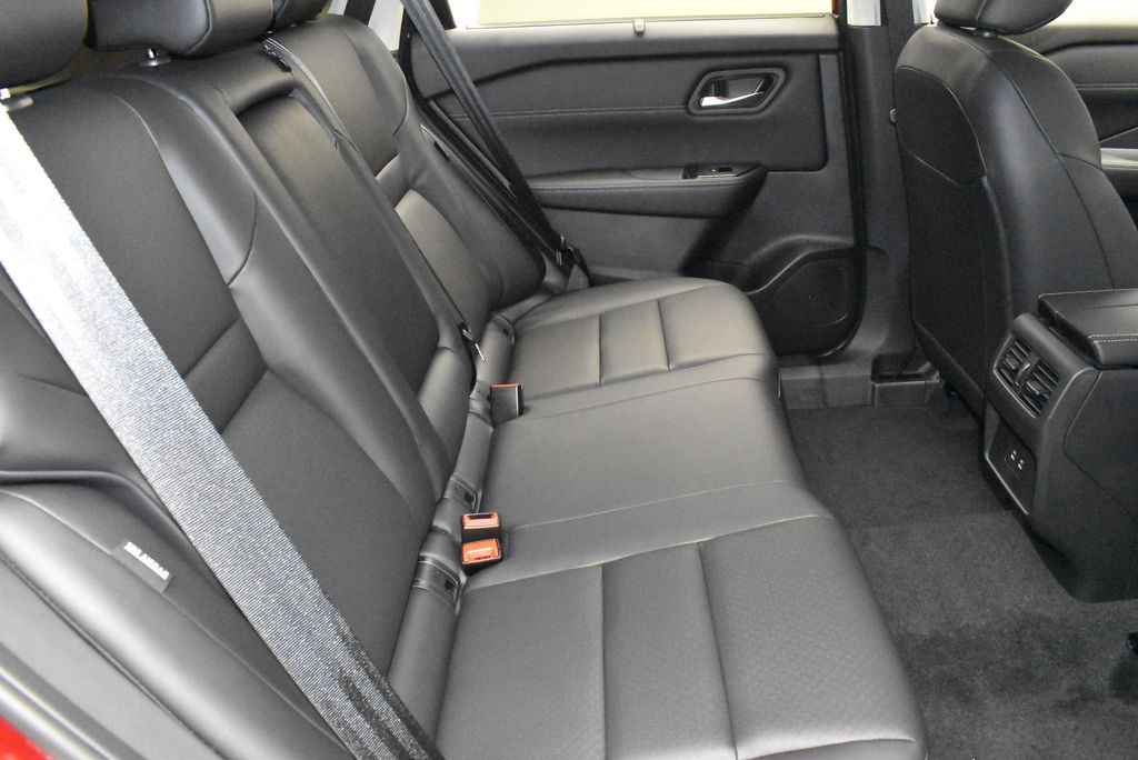 Thumbnail: 2026 Nissan Rogue - 30