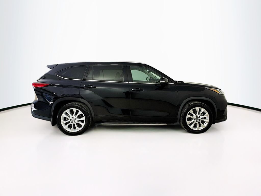 Used Car 2022 Toyota Highlander Hybrid  Limited For Sale Under $40,000 In Austin, Texas