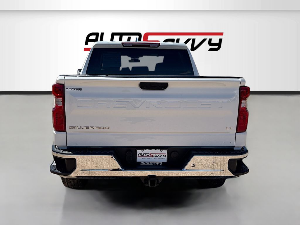Used 2024 White Chevrolet LT image 6