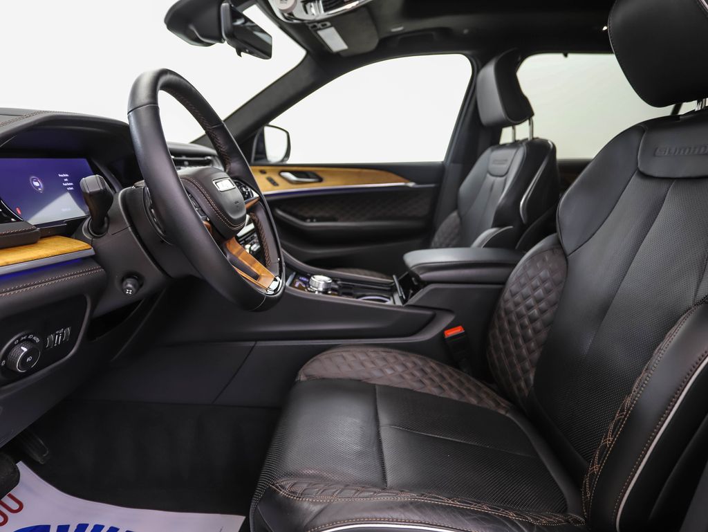 Thumbnail: 2023 Jeep Grand Cherokee L - 11