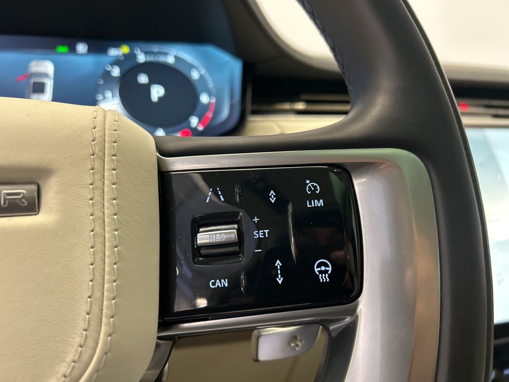 Thumbnail: 2023 Land Rover Range Rover - 14