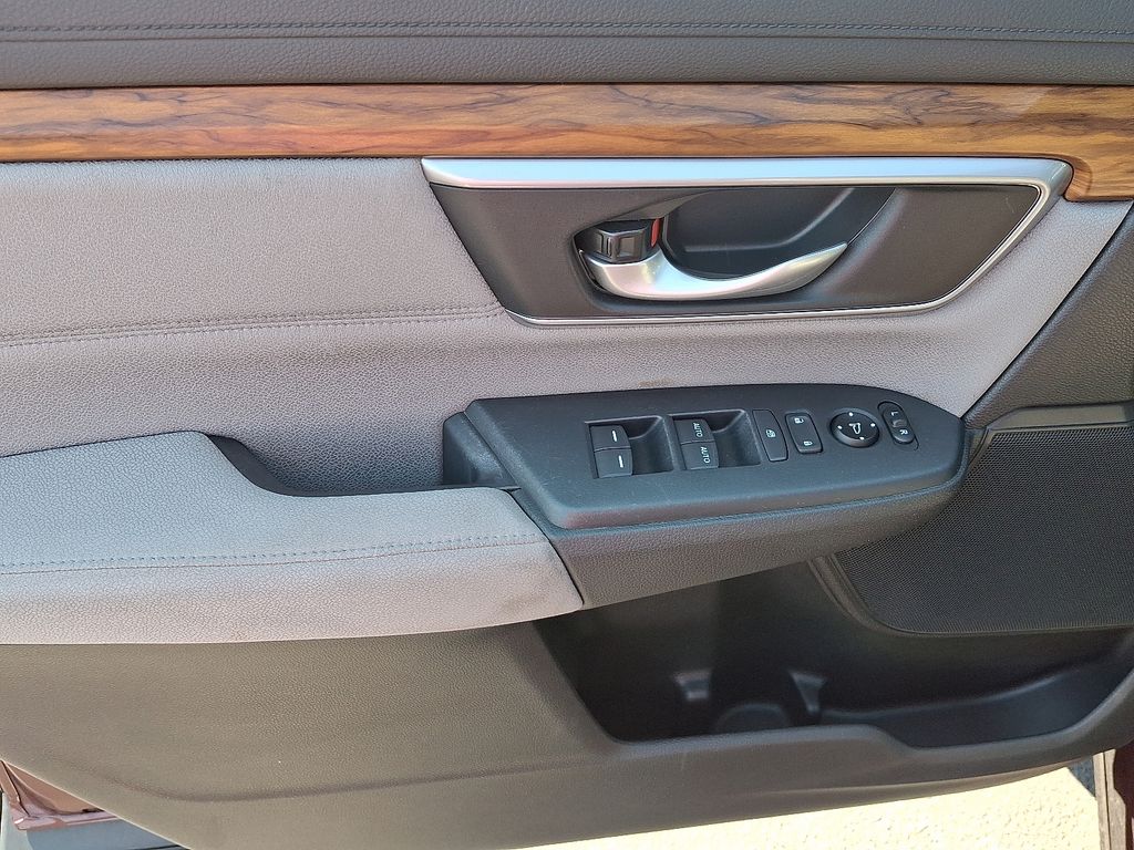 Thumbnail: 2017 Honda CR-V - 13