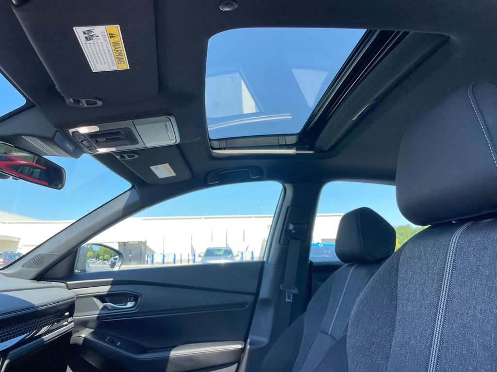 Thumbnail: 2025 Honda Accord - 28