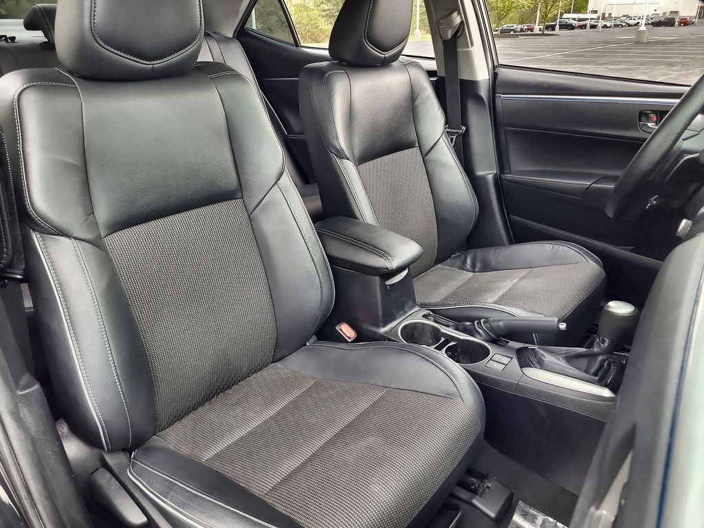 2014 Toyota Corolla S 18