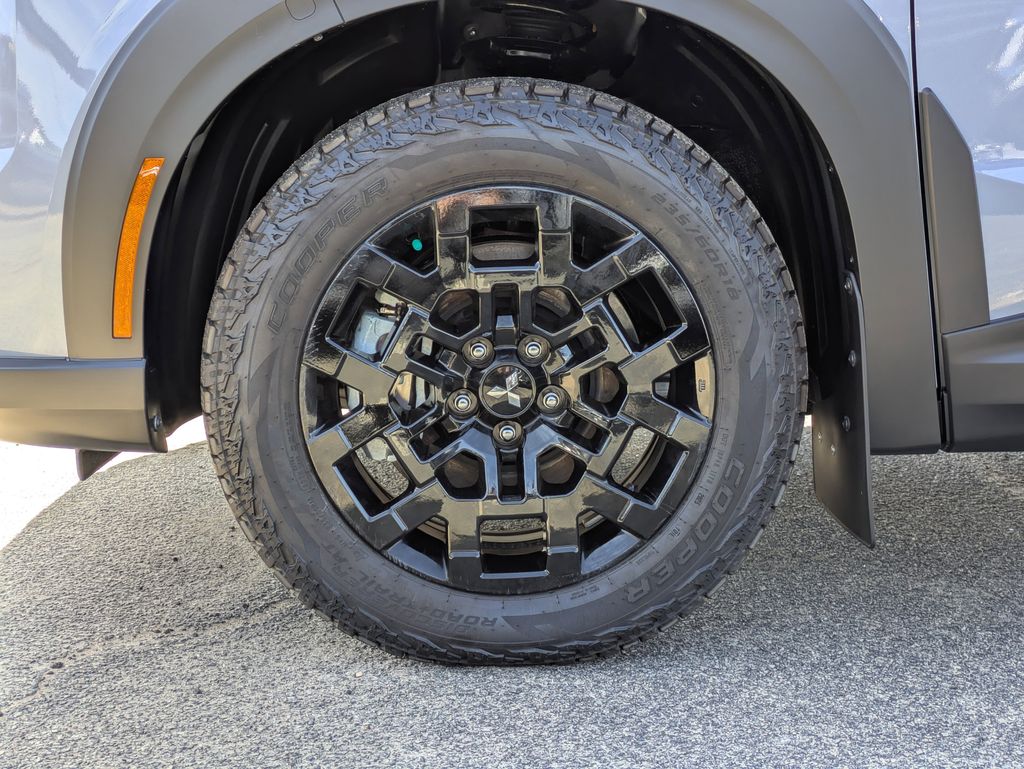 2025 Mitsubishi Outlander Trail Edition - Photo 11
