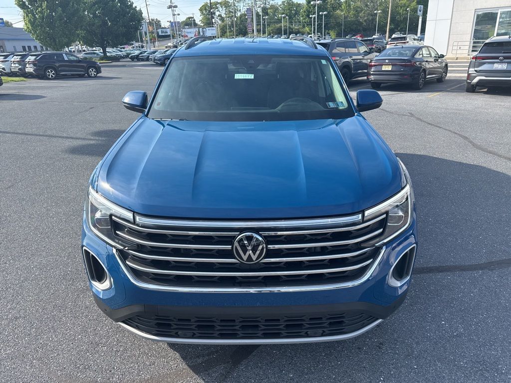 2025 Volkswagen Atlas 2.0T SE w/Technology Blue at Subaru and VW of Moon Township