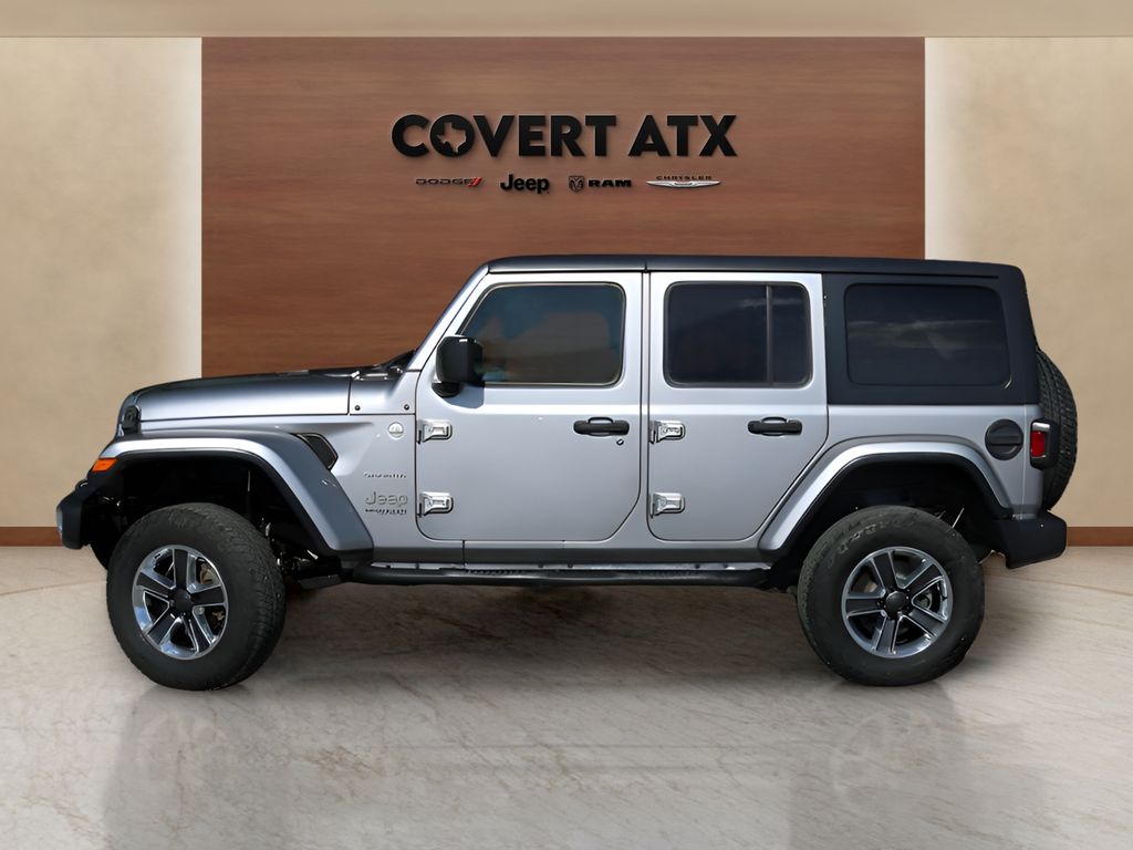 Used 2019 Silver Jeep Unlimited Sahara image 2