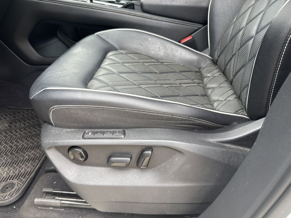 2024 Volkswagen Atlas 2.0T SEL Premium R-Line  at DeMontrond Gulf Freeway