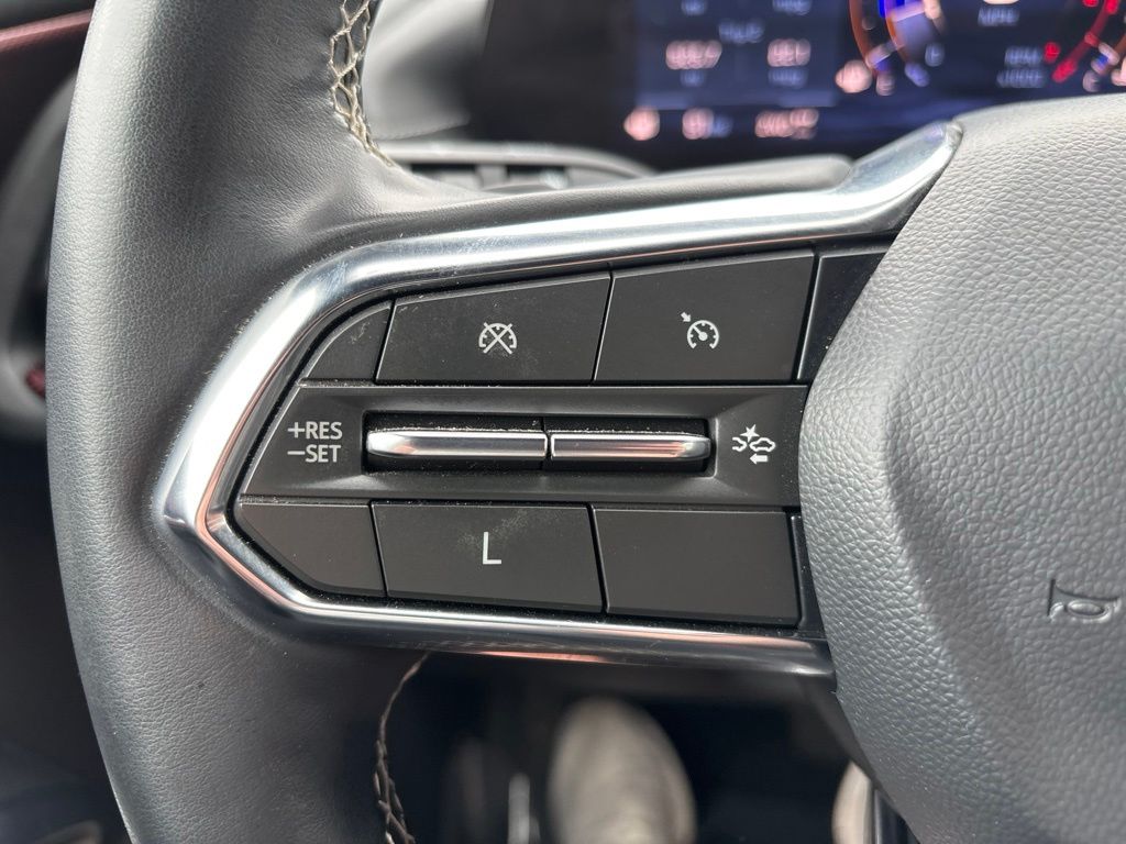Used 2024 Chevrolet Traverse SUV