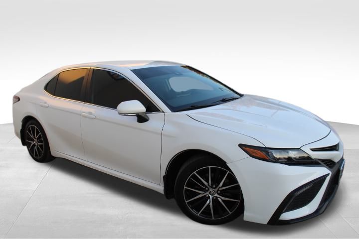 Used Car 2023 Toyota Camry  For Sale Under $25,000 In Georgetown, Texas