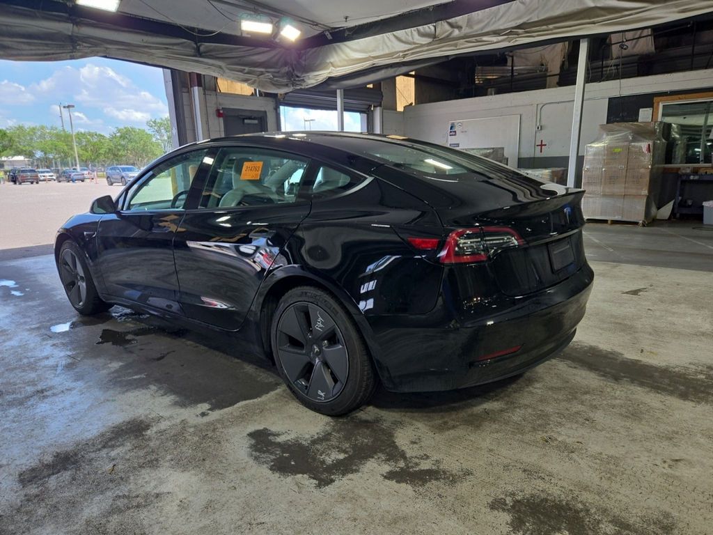 Used 2021 Black Tesla Standard Range Plus image 4