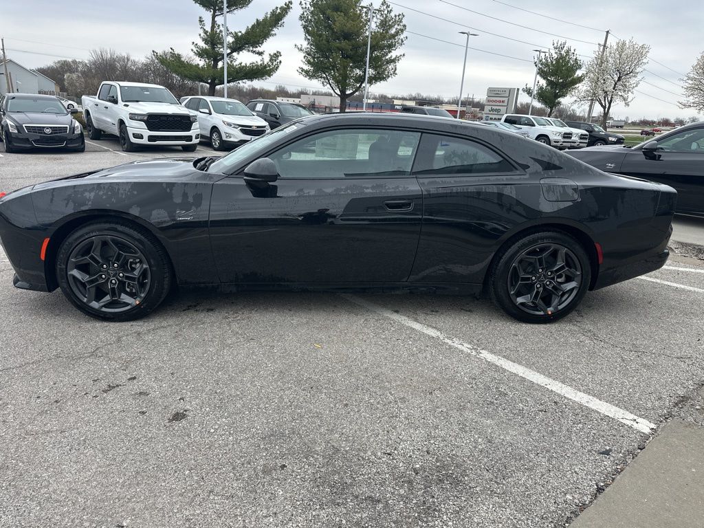 2025 Dodge Charger Daytona R/T - Photo 17