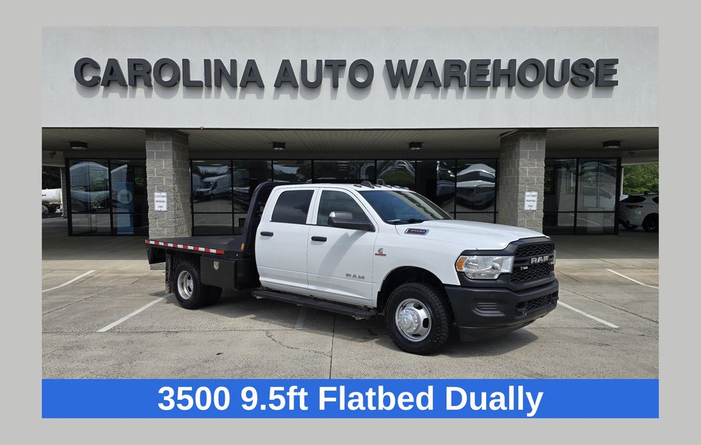 Bright White Clearcoat 2021 RAM 3500 Chassis Pickup Truck Four-Wheel Drive 6-Speed Automatic