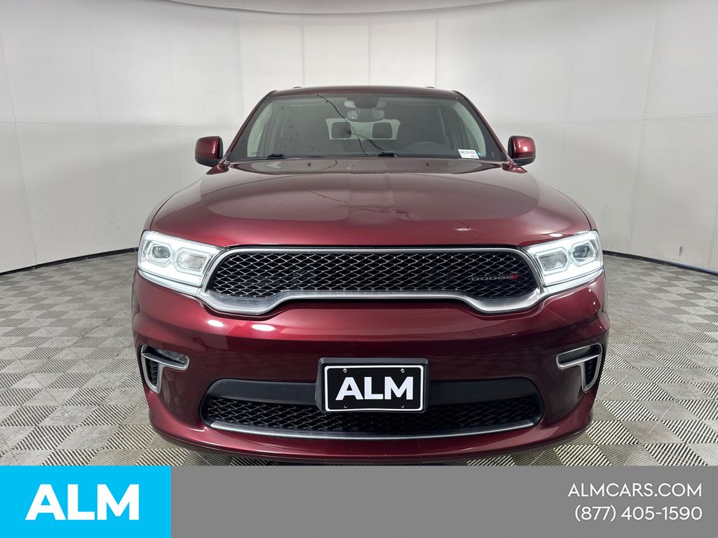 Used 2022 Red Dodge SXT image 2