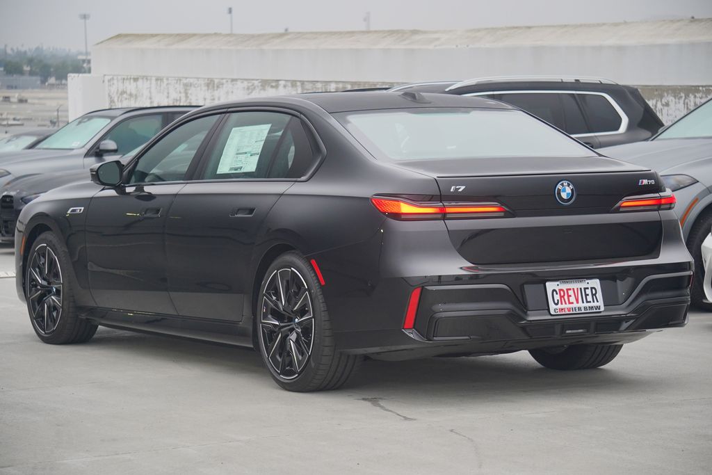 Thumbnail: 2026 BMW i7 - 7