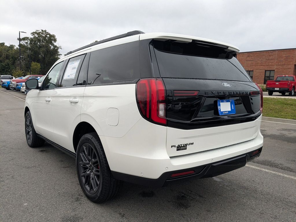 2025 Ford Expedition Platinum