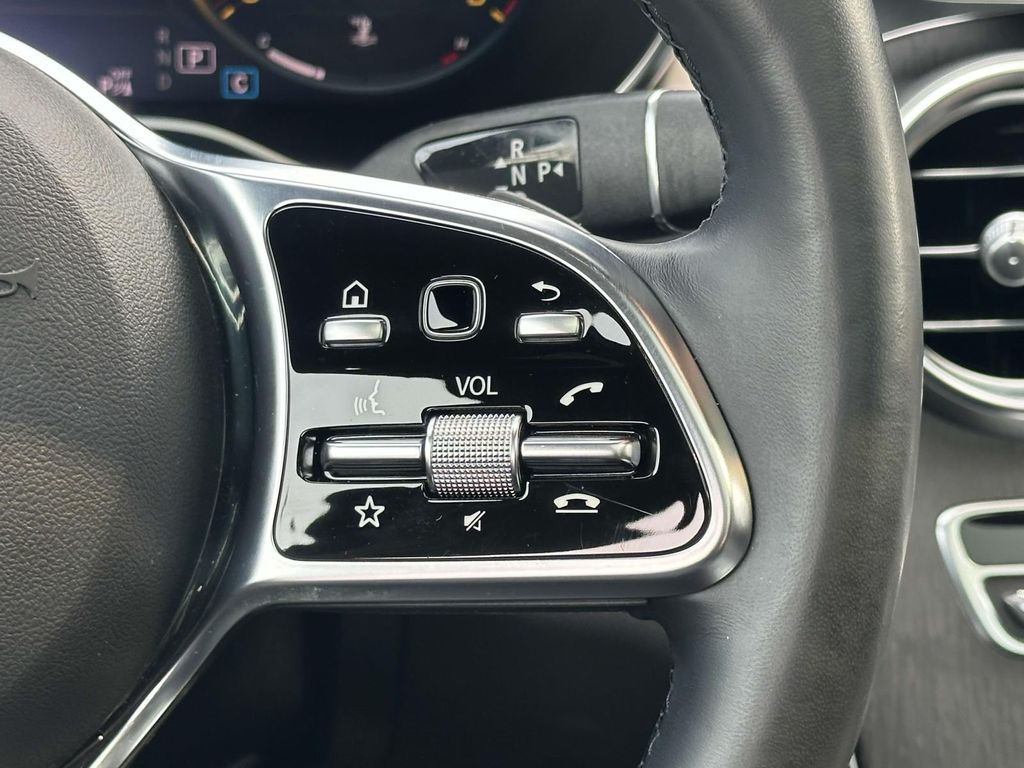 2022 Mercedes-Benz GLC 300 18